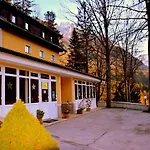 Barovc By The Jasna 3*